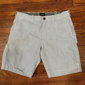 JCrew mens seersucker shorts size 10 blue white stripe 9” inseam